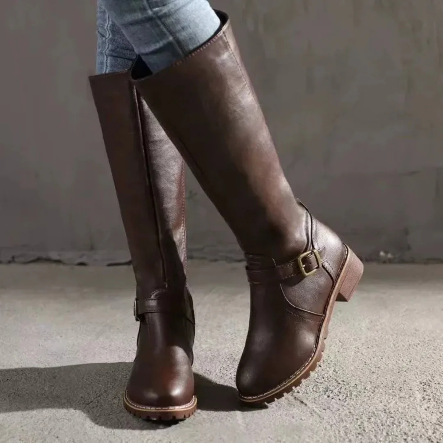 Women's Classic Leather Boots