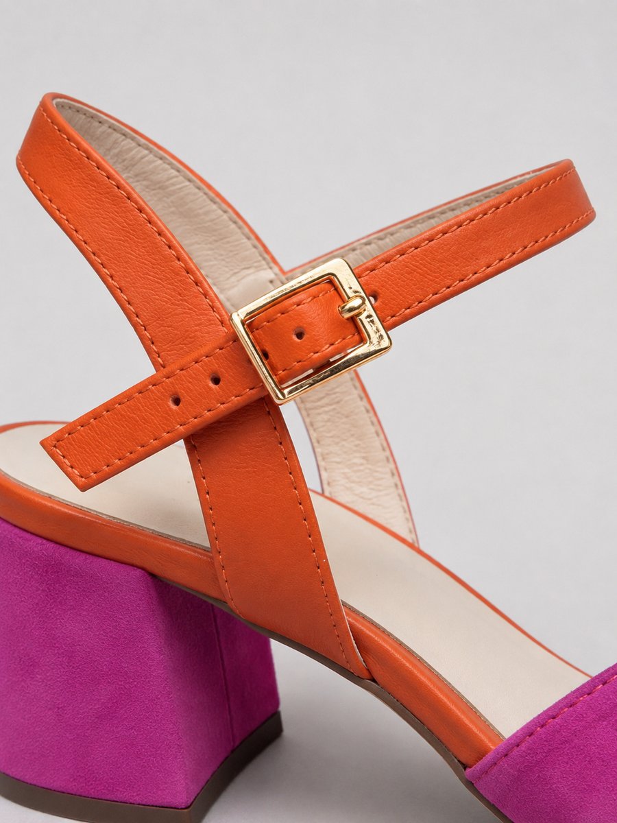 Women's Color Block Crossover Strap Cushioned Block Heel Sandals